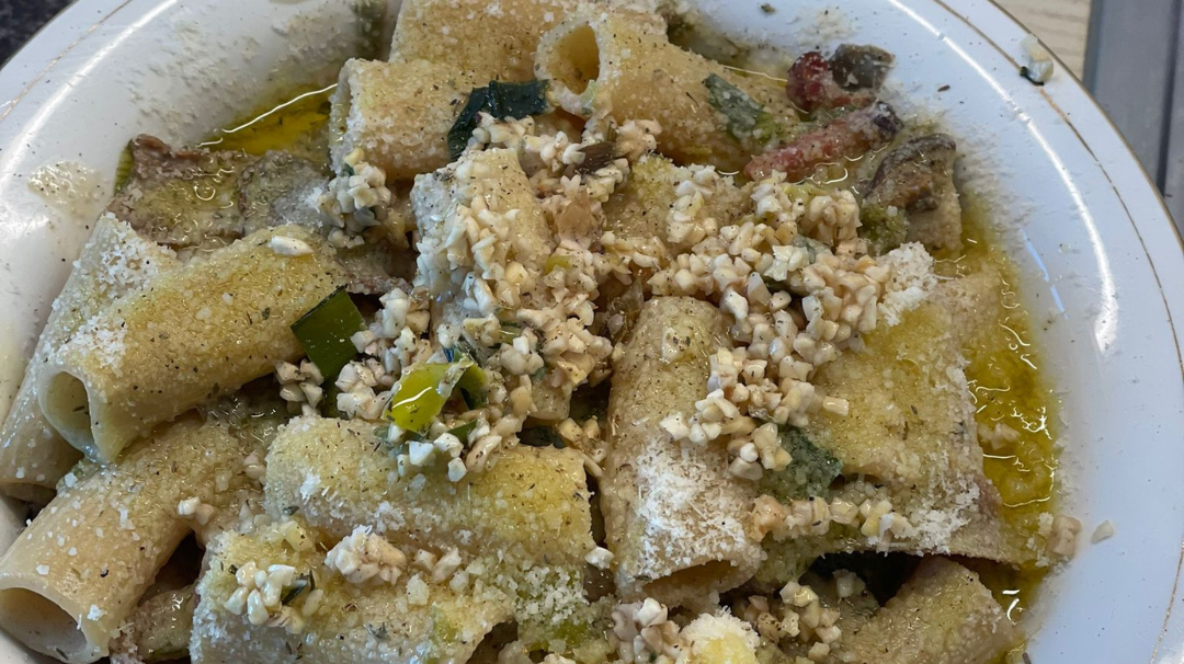 Rigatoni pasta with dried porcini or morels