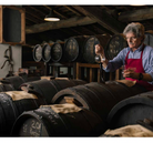 Giusti Balsamico – high-quality Italian balsamic vinegar in elegant bottles. Certified organic collection. 